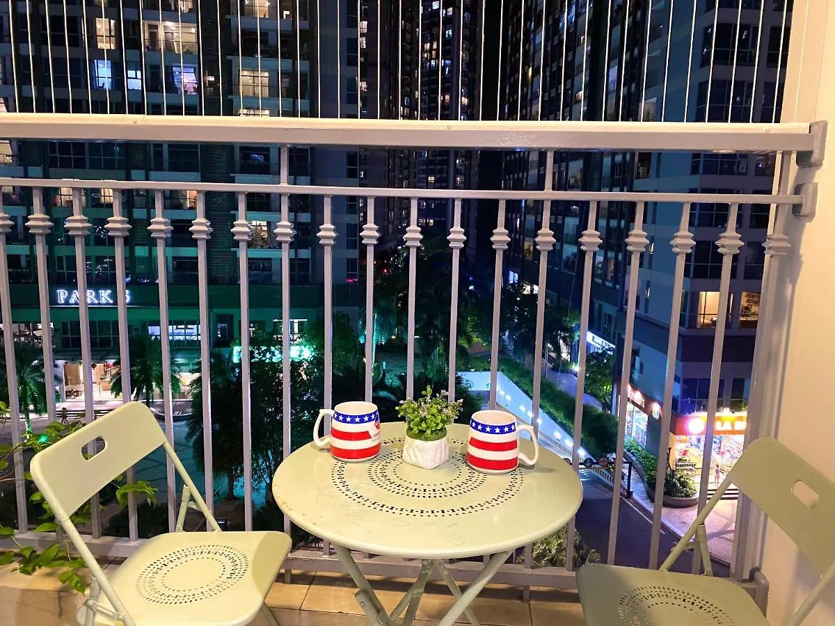 Homestay Hostel Vinhomes Central Park Ho Chi Minh City